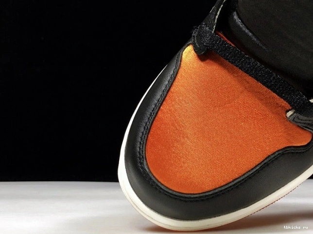 Rep TB Satin Shattered Backboard Air Jordan 1 Retro Womens AV3725-010 0804